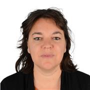 Docteure en sciences politiques, j'enseigne depuis 20 ans les sciences sociales: histoire, géographie, sociologie, HGGSP, DGEMC.